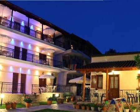 פלטמונס Vasiliki Apartments מראה חיצוני תמונה
