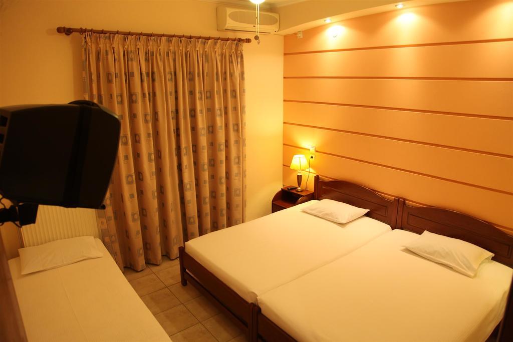 פלטמונס Vasiliki Apartments מראה חיצוני תמונה